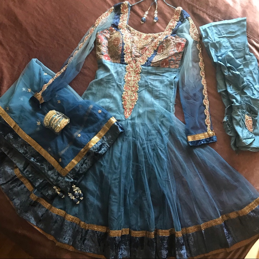 Indian Pakistani Dress plus FREE Bangles